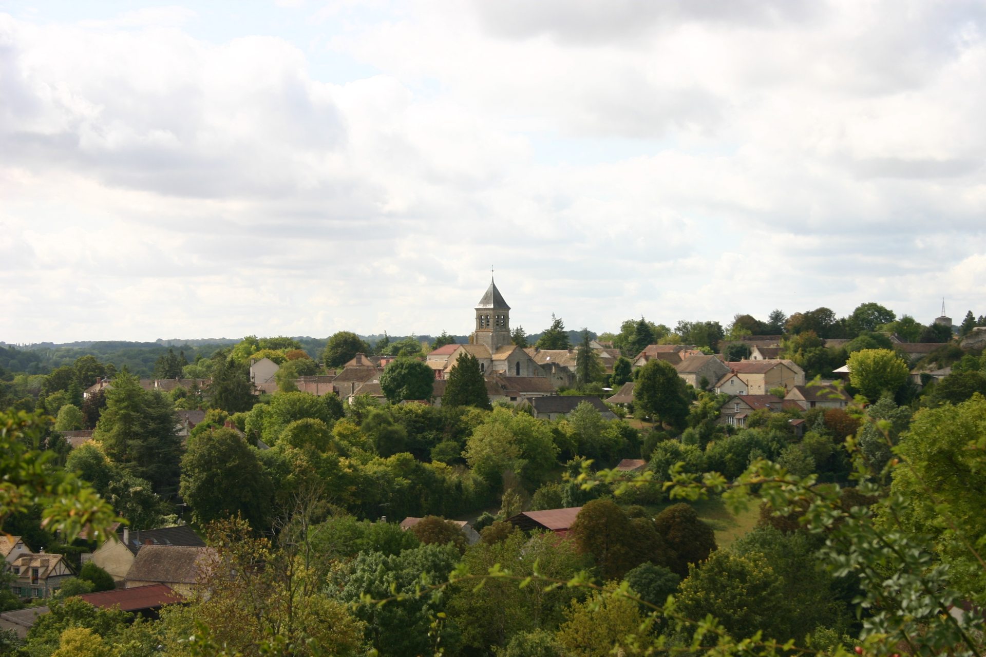 Vue d'ensemble du village de Montchauvet