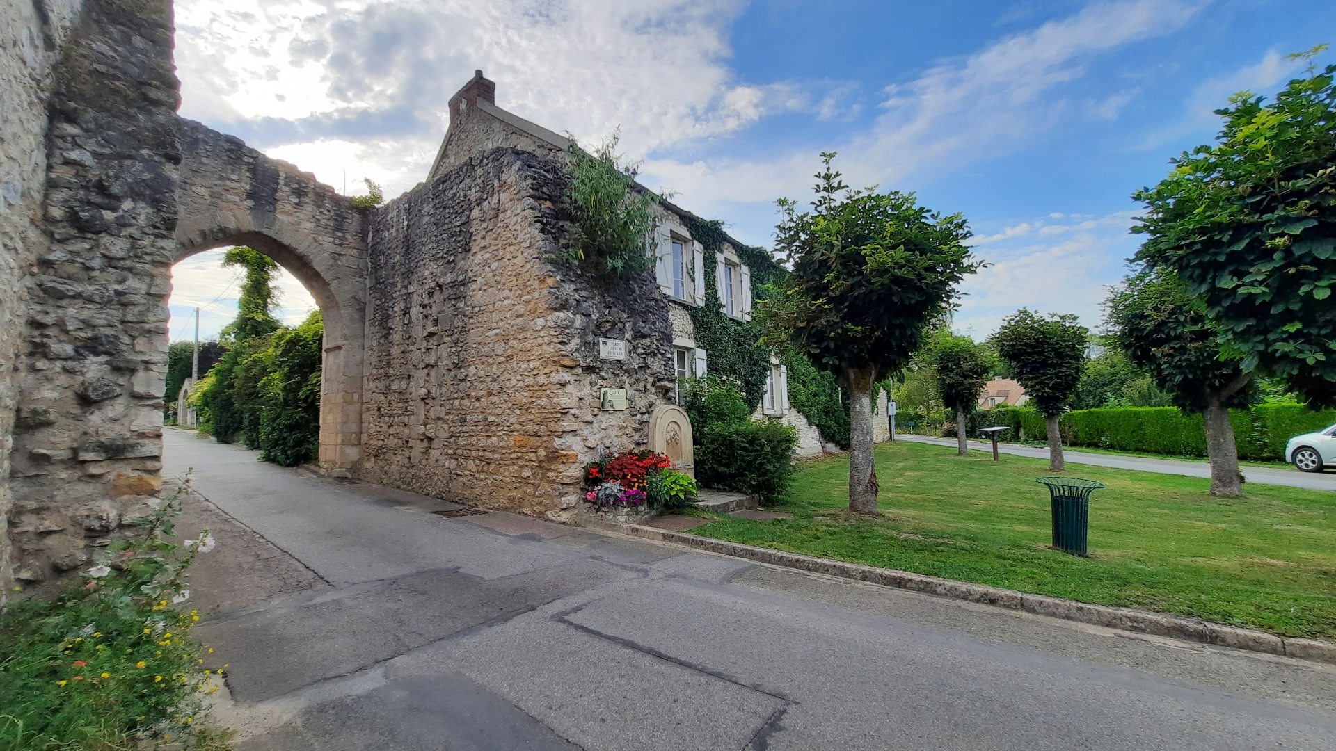 Porte de Bretagne Montchauvet