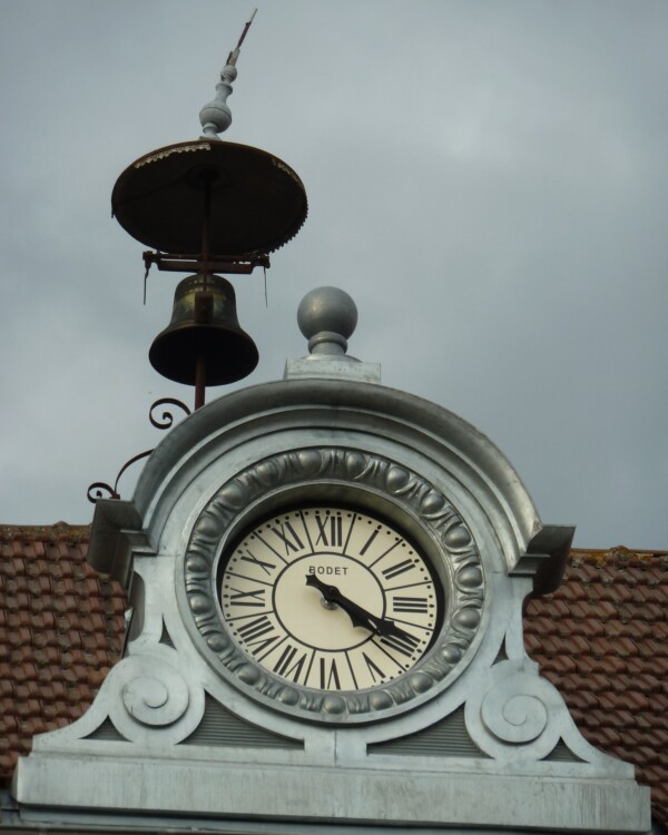 [ 🧐 Questions du jour, bonjour !...